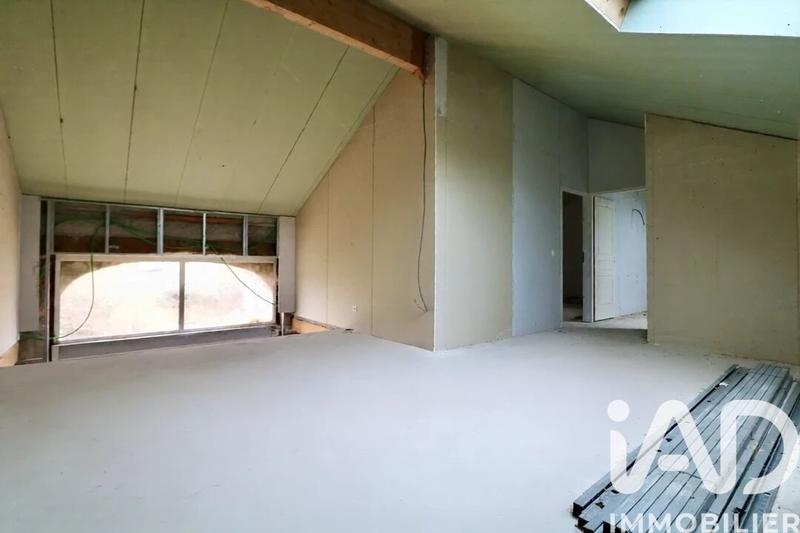 Maison - 229 m² - 6 pièces