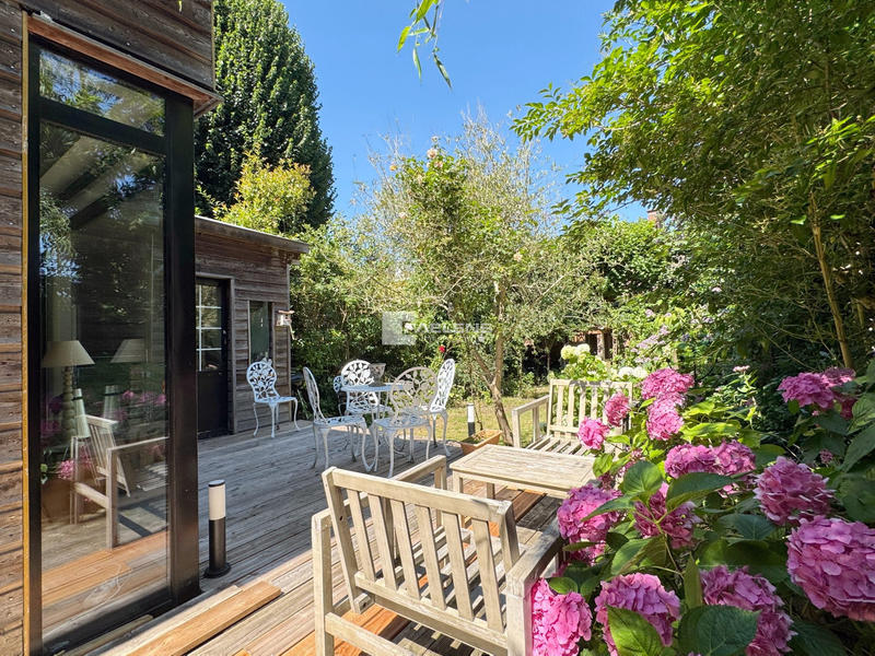 Maison - 190 m² - 6 pièces