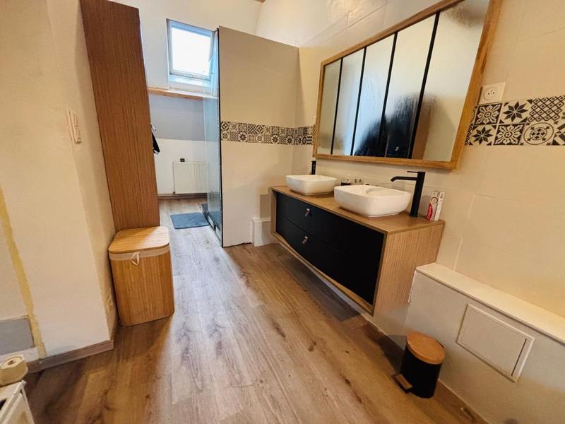 Maison - 138 m² - 3 pièces