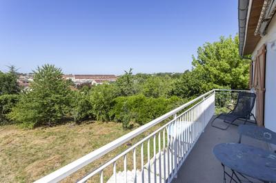 Pavillon - 191 m² - 8 pièces