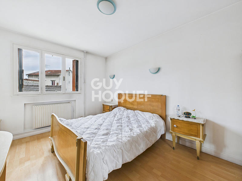 Immeuble - 12 pièces