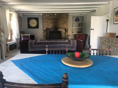 Maison traditionnelle - 148 m² - 5 pièces