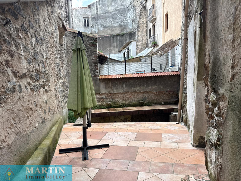 Maison - 213 m² - 9 pièces