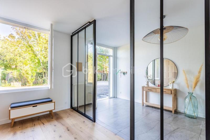 Maison de ville - 260 m² - 8 pièces