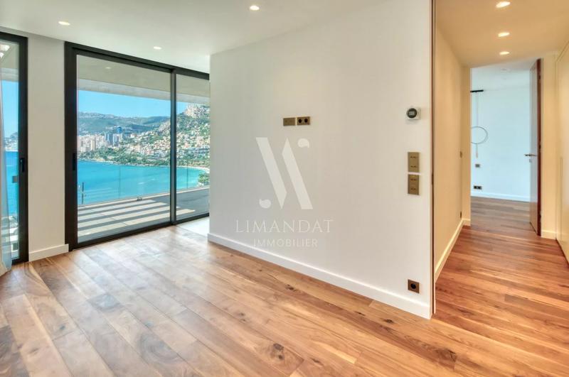 Villa - 338 m² - 7 pièces