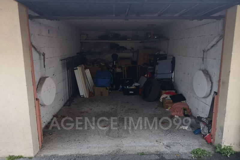 Parking / Garage - 13 m²