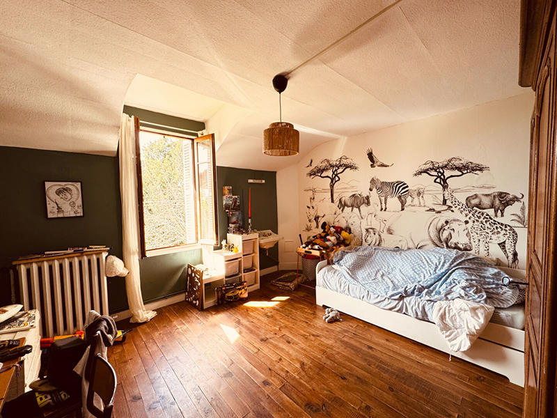 Maison - 451 m² - 10 pièces