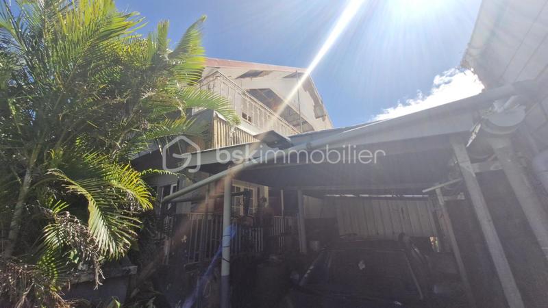 Maison - 188 m² - 8 pièces