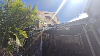 Maison - 188 m² - 8 pièces