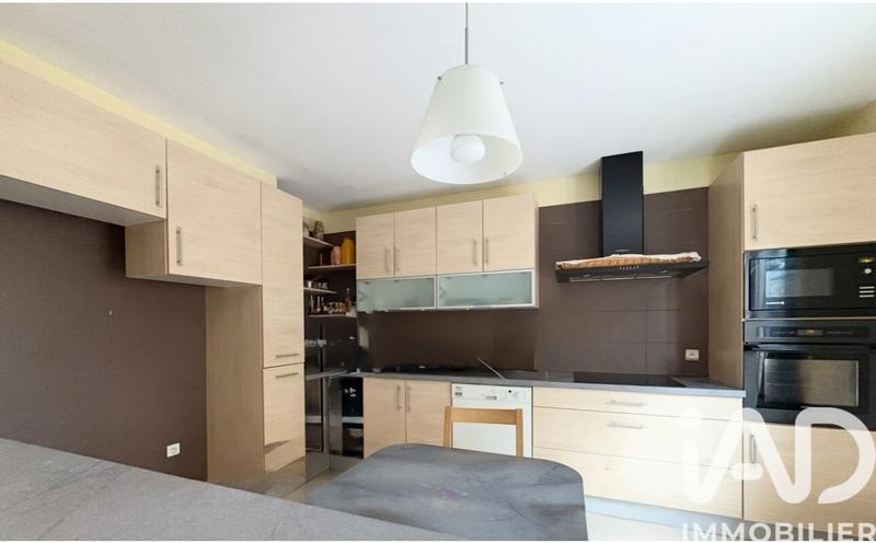 Maison - 130 m² - 7 pièces