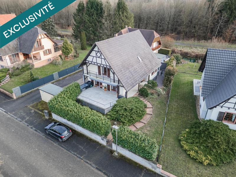 Maison - 221 m² - 5 pièces