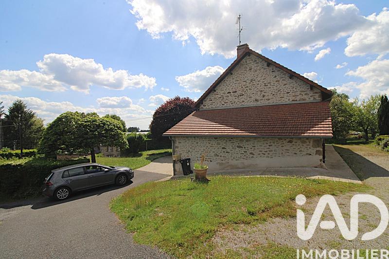 Maison de village - 180 m² - 9 pièces