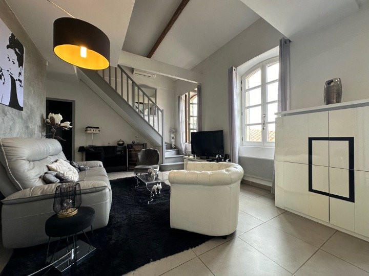 Appartement - 84 m² - 3 pièces