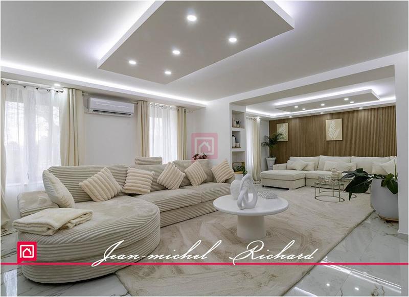 Maison - 117 m² - 4 pièces