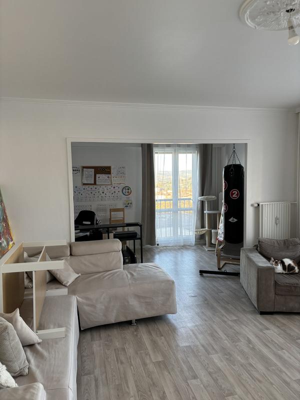 Appartement - 79 m² - 4 pièces