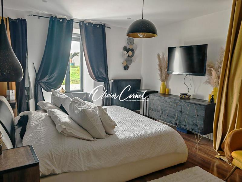 Maison - 137 m² - 5 pièces