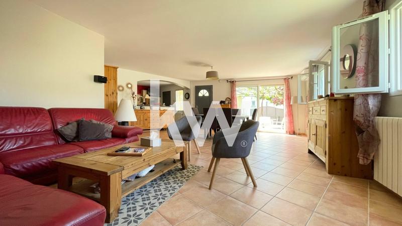 Maison - 118 m² - 5 pièces