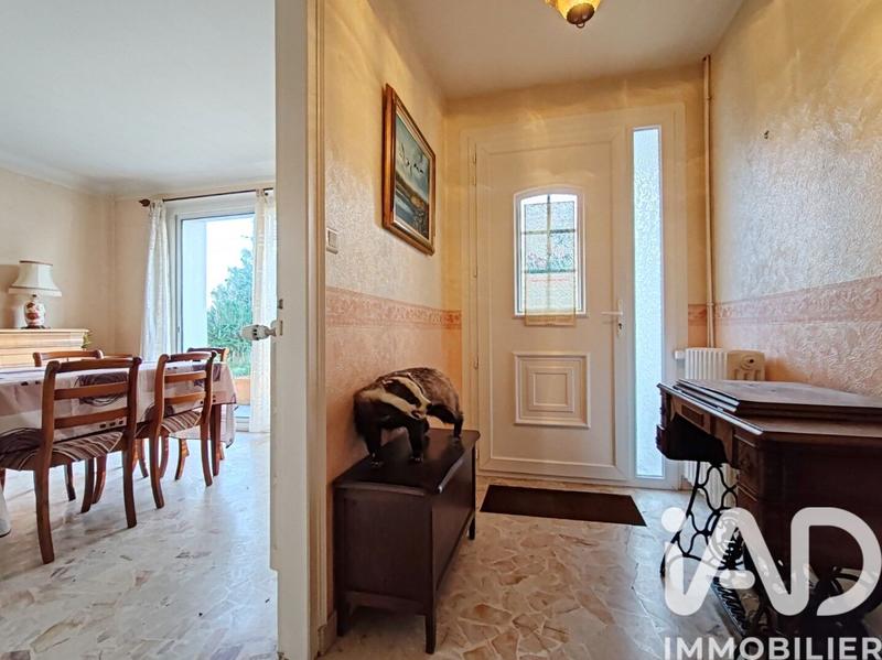 Maison - 93 m² - 4 pièces