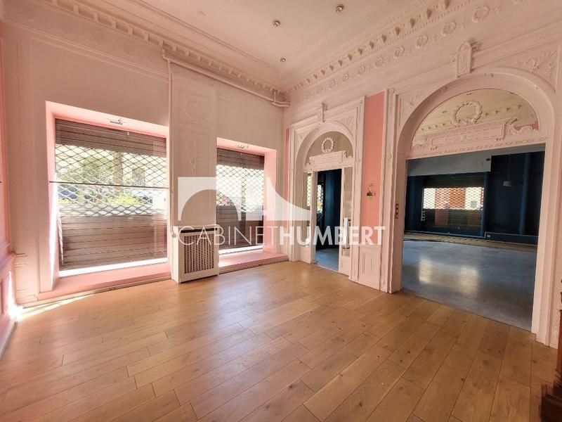 Local commercial - 157 m²