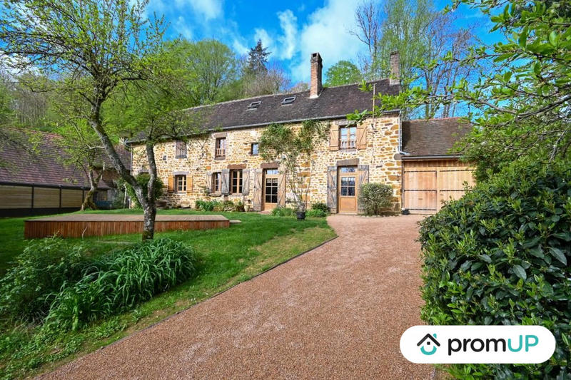 Maison ancienne - 240 m² - 8 pièces