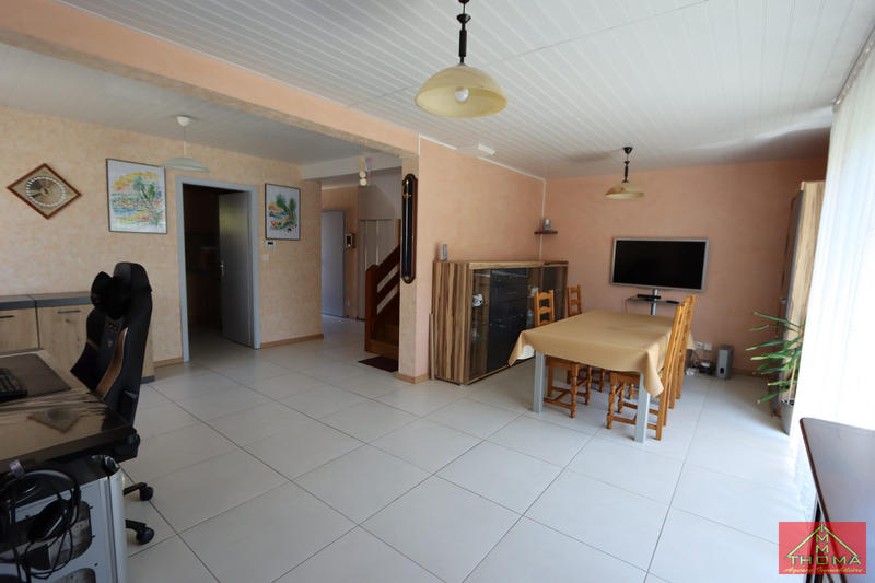 Maison - 96 m² - 5 pièces