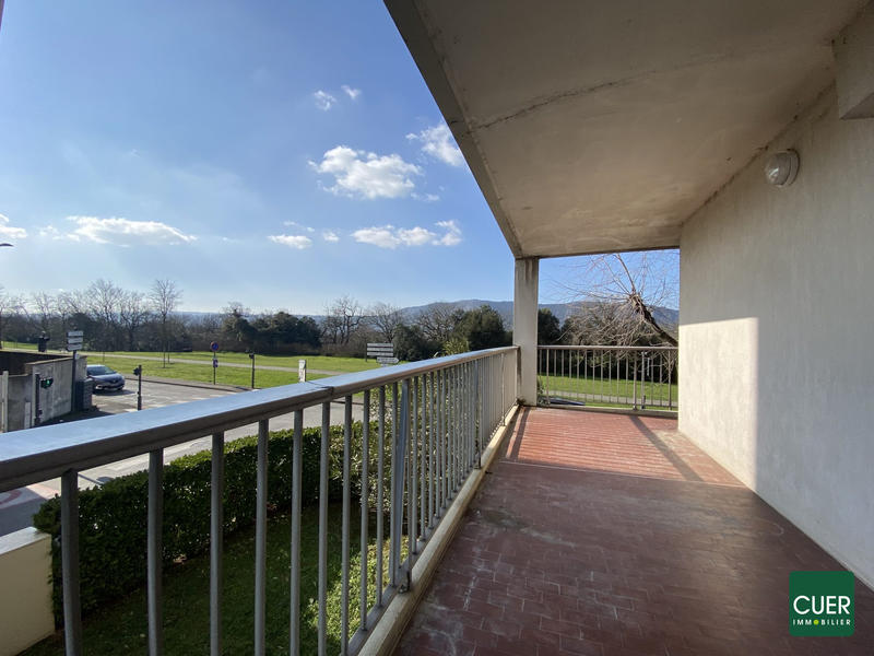 Appartement - 77 m² - 3 pièces