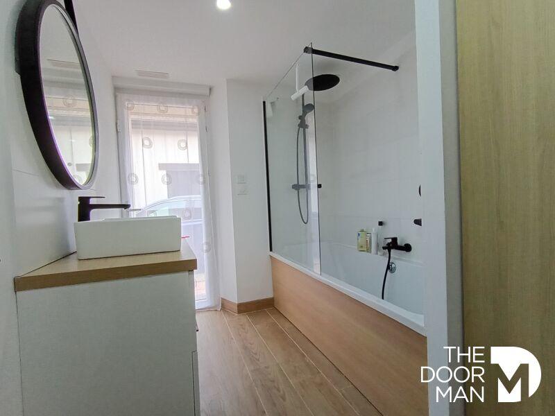 Maison - 137 m² - 6 pièces