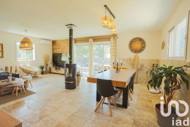 Maison - 89 m² - 3 pièces