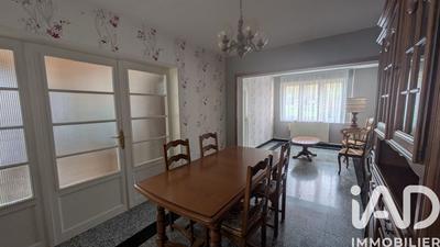 Maison - 96 m² - 6 pièces