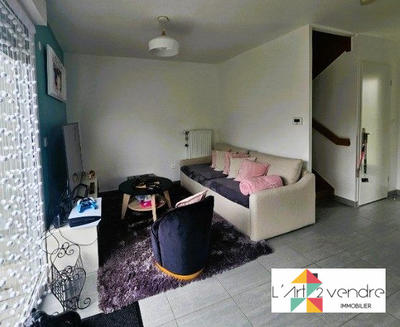 Maison traditionnelle - 80 m² - 4 pièces