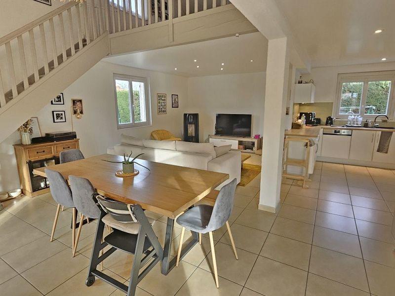 Maison traditionnelle - 120 m² - 4 pièces