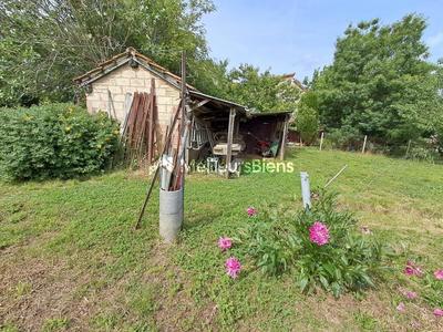 Terrain constructible - 1 147 m²