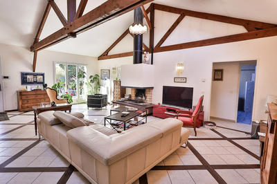 Maison - 159 m² - 6 pièces