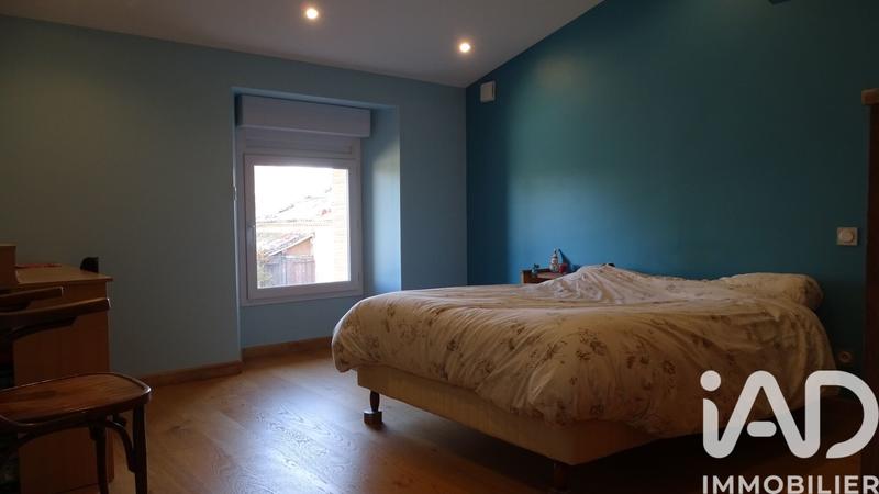 Maison - 500 m² - 18 pièces