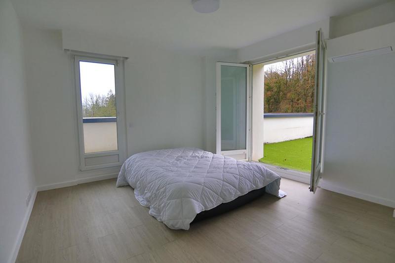 Maison - 195 m² - 7 pièces