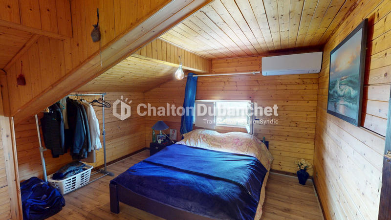 Maison - 266 m² - 10 pièces