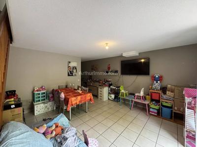 Maison - 71 m² - 3 pièces