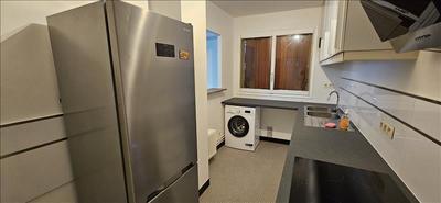 Appartement - 93 m² - 4 pièces