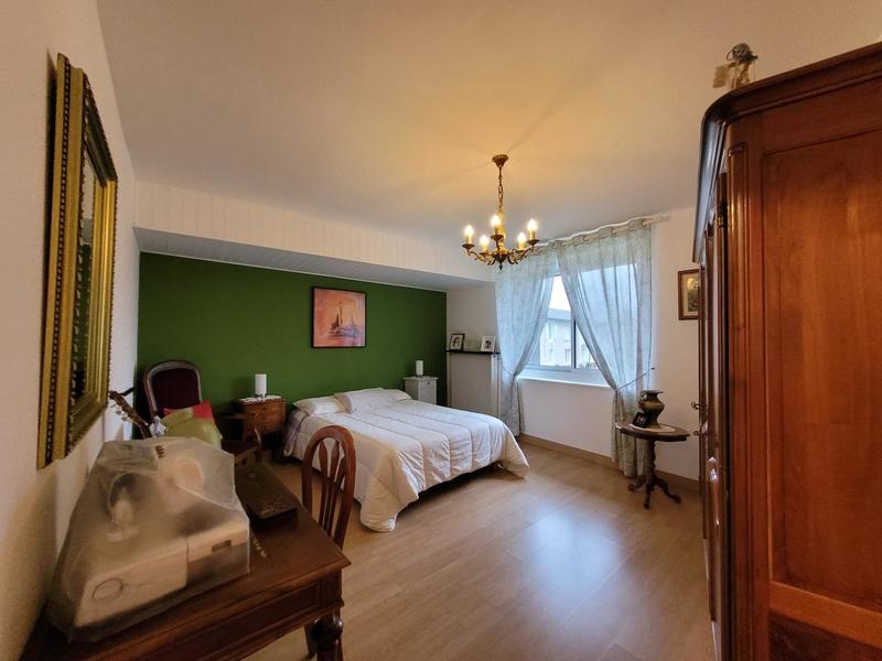 Maison - 165 m² - 4 pièces