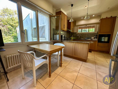 Maison - 134 m² - 4 pièces