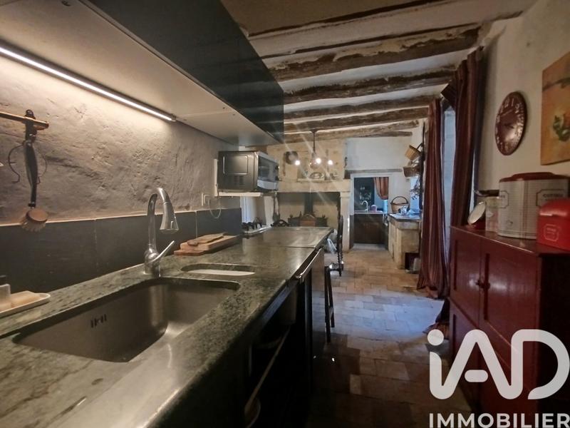 Maison - 270 m² - 5 pièces