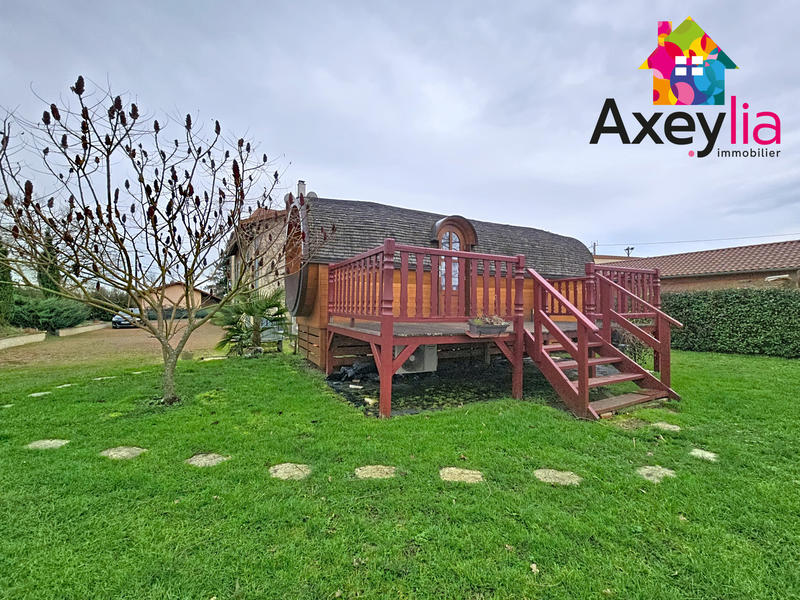 Propriété - 409 m² - 10 pièces