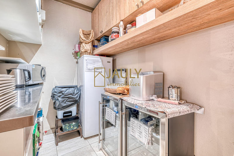 Fonds de commerce - Hôtellerie / Restauration - 154 m²