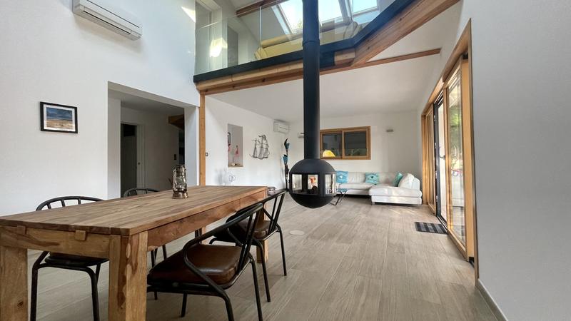 Maison d'architecte - 200 m² - 5 pièces