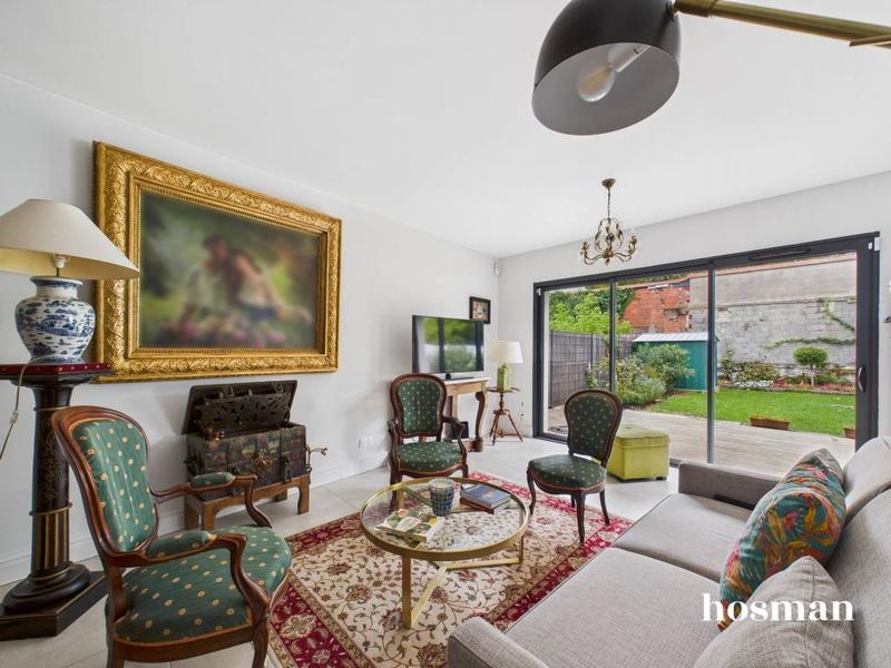 Maison - 151 m² - 6 pièces