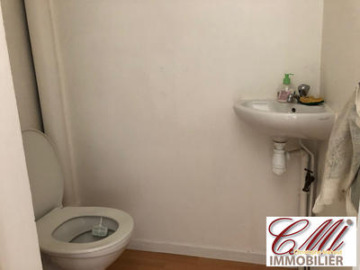 Local commercial - 40 m² - 2 pièces