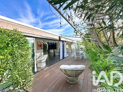 Maison - 177 m² - 6 pièces