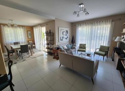 Maison d'architecte - 86 m² - 4 pièces