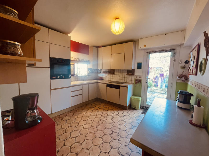 Maison - 146 m² - 6 pièces