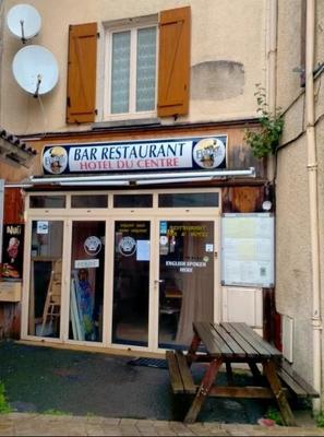 Maison - 584 m² - 32 pièces